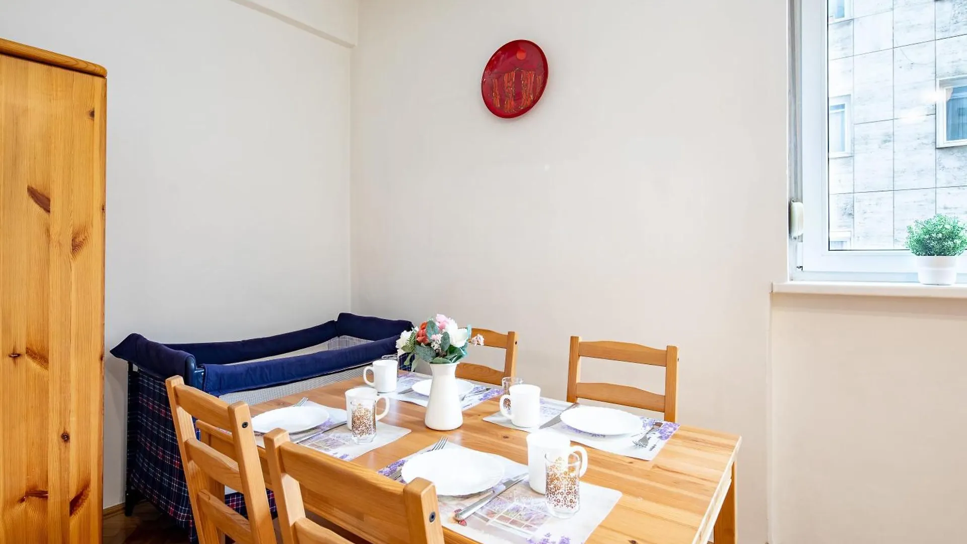 Central - Bright - Easy Budapest Apartment